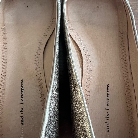 Anthropologie Pilcro and the Letterpress Gold Metallic Wedge Heels - Picture 10 of 11